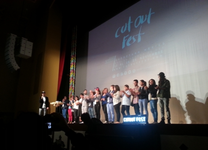 Del 12 al 15 de noviembre, 2015. Quer�taro, M�xico. En su s�ptima edici�n, el CutOut Fest se consolid� como la celebraci�n m�s grande de M�xico en torno a la  animaci�n y el arte digital, siguiendo la tendencia de evoluci�n y  crecimiento que a�o con a�o se ha podido apreciar en su organizaci�n y  en su propuesta.  - ENFILME.COM