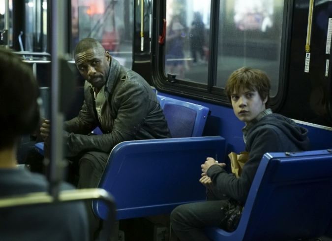 Idris Elba�y�Matthew McConaughey�interpretan a los personajes de Gunslinger y el Hombre de Negro, respectivamente, en la adaptaci�n cinematogr�fica de�The Dark Tower, una extensa saga literaria conformada por ocho vol�menes y que ha sido descrita por su creador,�Stephen King, como su obra cumbre.  - ENFILME.COM