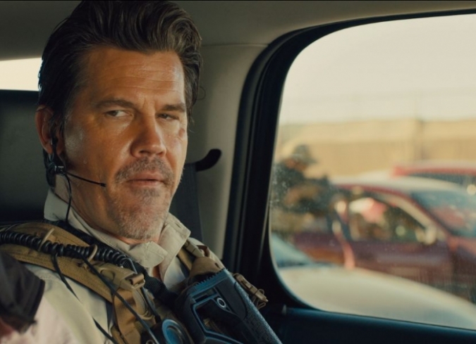 Villeneuve vuelve a dejar constancia de un oficio que le permite desplegar un thriller con solvencia, gracia y mucha energ�a, sin descuidar las motivaciones internas de sus personajes.  - ENFILME.COM